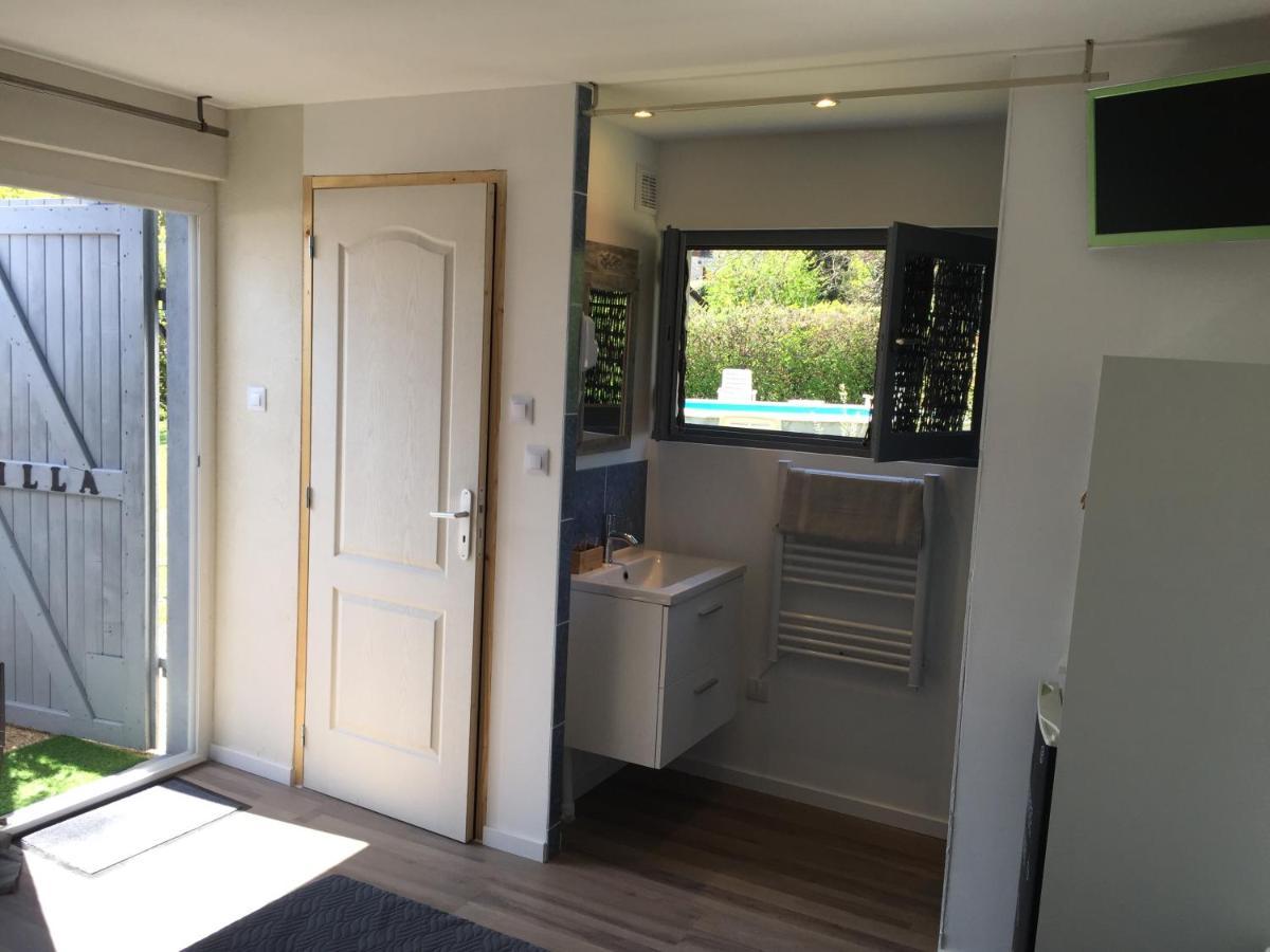 Ferienwohnung Les Palmiers Chimilin Exterior foto